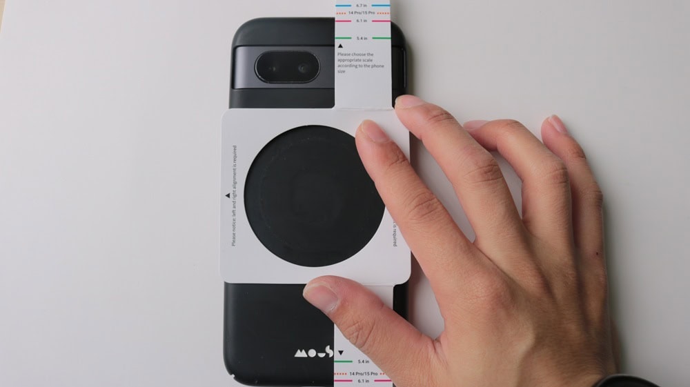 Magsafeリング貼り付けガイドもある