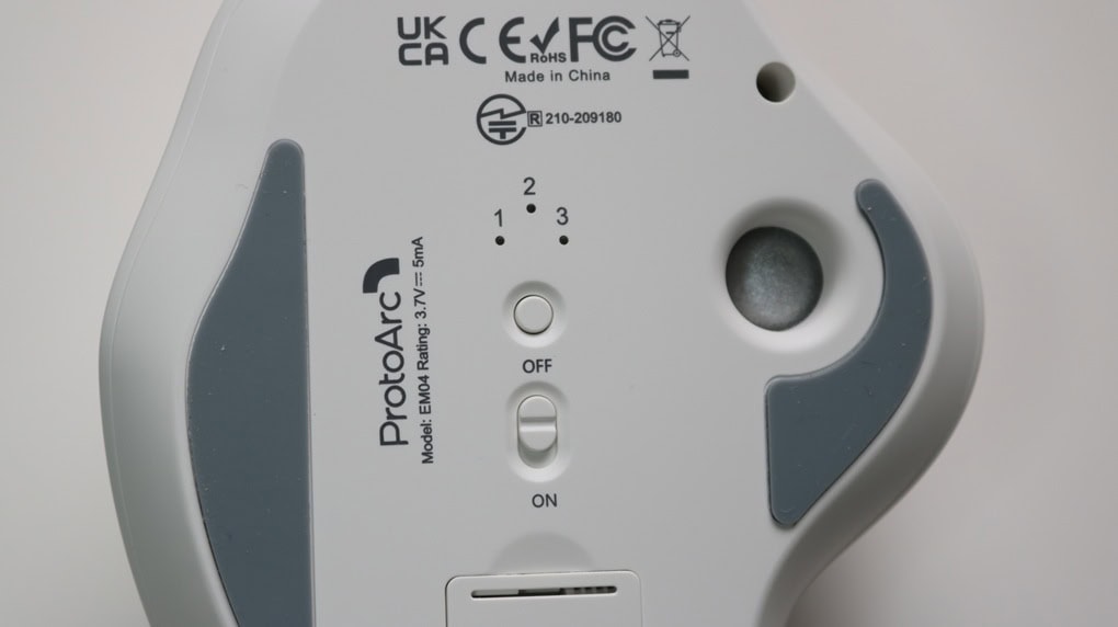 ProtoArc EM04の適用台数は3台