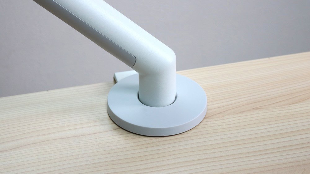 flo monitor armを差し込む