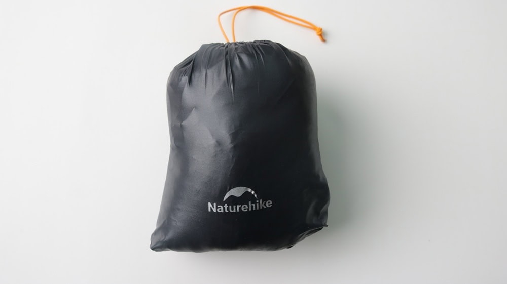 Naturehike 防寒シューズカバーの収納