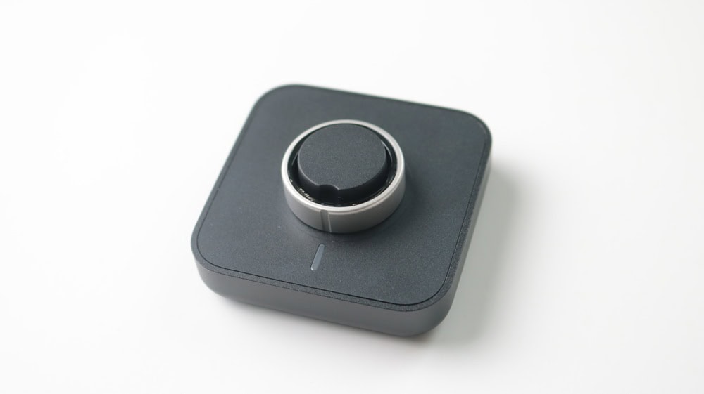 SOXAI RING 2の充電器