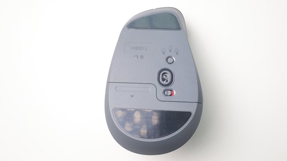 M850の裏面
